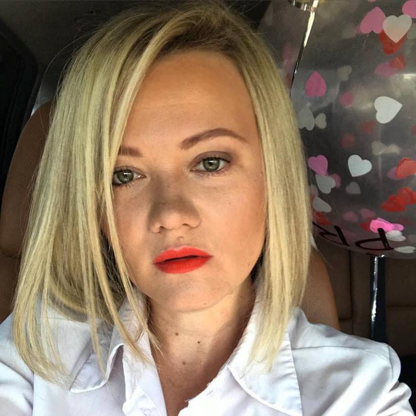 Анжеліка Єліна